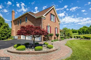 17485 White Gate Pl, Leesburg, VA 20175 - Photo 2
