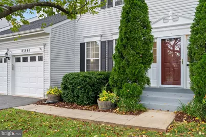 43848 Glenhazel Drive, Ashburn, VA 20147 - Photo 2