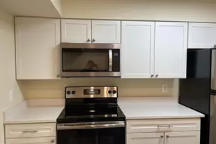 322 Lancaster Square, Sterling, VA 20164 - Photo 2