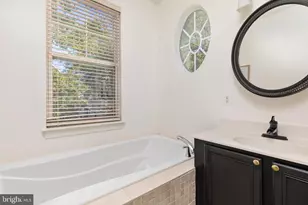 17562 Lethridge Circle, Round Hill, VA 20141 - Photo 24
