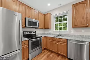 21588 Bankbarn Terrace, Broadlands, VA 20148 - Photo 8
