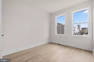42104 Picasso Sq, Ashburn, VA 20148 - Photo 16