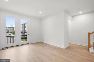 42104 Picasso Sq, Ashburn, VA 20148 - Photo 12