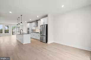 42104 Picasso Sq, Ashburn, VA 20148 - Photo 14