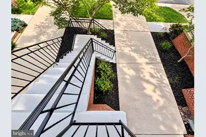 43163 Katama Square, Chantilly, VA 20152 - Photo 6