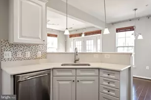 42183 Shorecrest Terrace, Aldie, VA 20105 - Photo 16