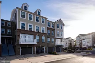 42183 Shorecrest Terrace, Aldie, VA 20105 - Photo 4