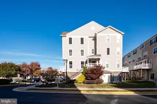 42183 Shorecrest Terrace, Aldie, VA 20105 - Photo 2