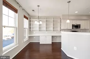42183 Shorecrest Terrace, Aldie, VA 20105 - Photo 10