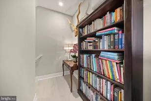 19276 Winmeade Dr, Leesburg, VA 20176 - Photo 16