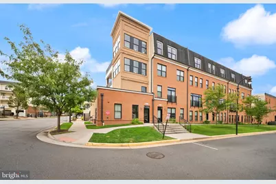 19276 Winmeade Drive, Leesburg, VA 20176 - Photo 1