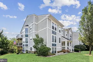 20594 Cornstalk Terrace, Ashburn, VA 20147 - Photo 2