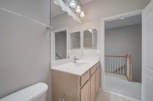 22942 Rose Quartz Square, Brambleton, VA 20148 - Photo 6