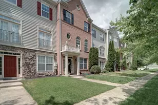 22942 Rose Quartz Square, Brambleton, VA 20148 - Photo 2