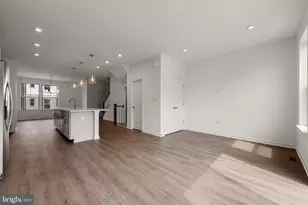19675 Sepia Sq, Ashburn, VA 20147 - Photo 12