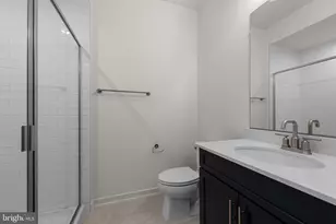19675 Sepia Sq, Ashburn, VA 20147 - Photo 8
