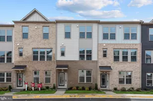 19675 Sepia Sq, Ashburn, VA 20147 - Photo 4