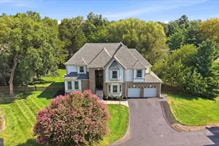 21108 Stonecrop Pl, Ashburn, VA 20147 - Photo 2