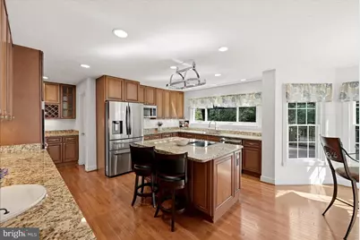 21108 Stonecrop Place, Ashburn, VA 20147 - Photo 18