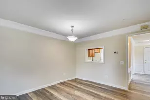 46920 Courtyard Sq, Sterling, VA 20164 - Photo 12