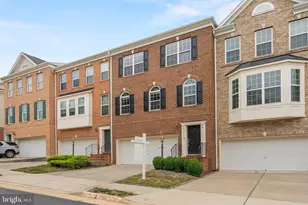 330 Caldwell Terrace SE, Leesburg, VA 20175 - Photo 2