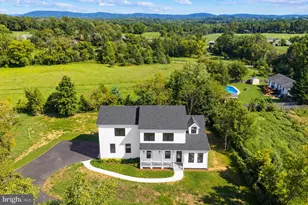 45 S Loudoun St, Lovettsville, VA 20180 - Photo 2