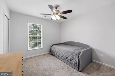 43297 Chokeberry Square, Ashburn, VA 20147 - Photo 18