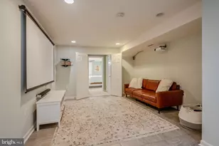 303 Oakcrest Manor Dr NE, Leesburg, VA 20176 - Photo 30