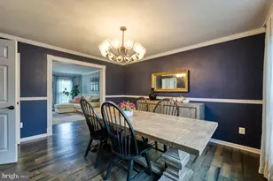303 Oakcrest Manor Dr NE, Leesburg, VA 20176 - Photo 16