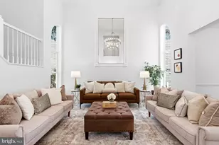 43016 Hedgeapple Ct, Ashburn, VA 20147 - Photo 2