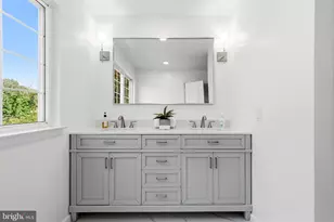 43016 Hedgeapple Ct, Ashburn, VA 20147 - Photo 54