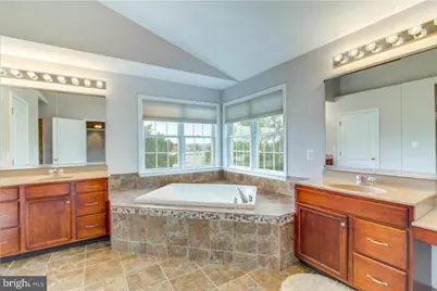 43446 Freeport, Sterling, VA 20166 - Photo 18