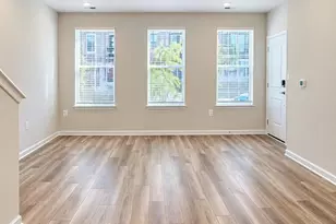 42643 Darala Dr, Ashburn, VA 20147 - Photo 10