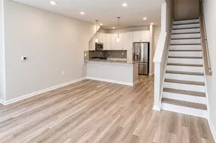42643 Darala Dr, Ashburn, VA 20147 - Photo 8