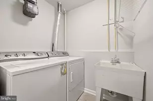 46368 Utica Square, Sterling, VA 20165 - Photo 16