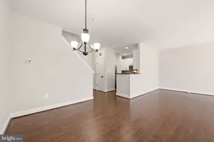46368 Utica Square, Sterling, VA 20165 - Photo 10