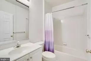 25308 Whippoorwill Terrace, Chantilly, VA 20152 - Photo 16