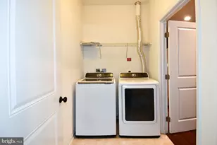 41673 McMonagle Square, Aldie, VA 20105 - Photo 18