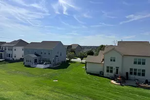 26583 Vanderview Pl, Chantilly, VA 20152 - Photo 6