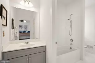 25707 House Martin Ln, Aldie, VA 20105 - Photo 42