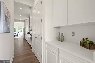 25707 House Martin Ln, Aldie, VA 20105 - Photo 2