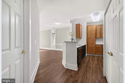 21191 McFadden Square #305, Sterling, VA 20165 - Photo 12