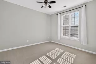 21191 McFadden Square, Sterling, VA 20165 - Photo 24