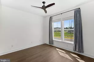 18320 Sugar Snap Cir, Leesburg, VA 20176 - Photo 8