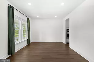 18320 Sugar Snap Cir, Leesburg, VA 20176 - Photo 6