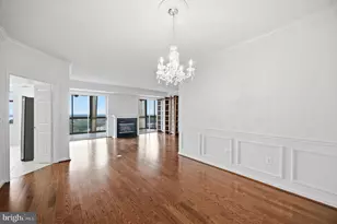 19355 Cypress Ridge Terrace, Leesburg, VA 20176 - Photo 4