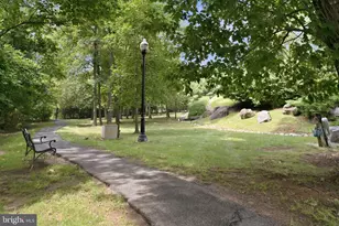 19355 Cypress Ridge Terrace, Leesburg, VA 20176 - Photo 30