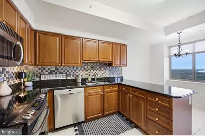 19355 Cypress Ridge Terrace #1017, Leesburg, VA 20176 - Photo 8