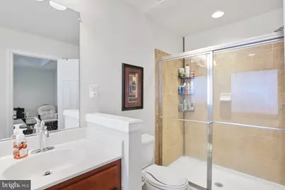 25501 Amber Gate Terrace, Chantilly, VA 20152 - Photo 20