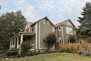 140 S 29th St, Purcellville, VA 20132 - Photo 2